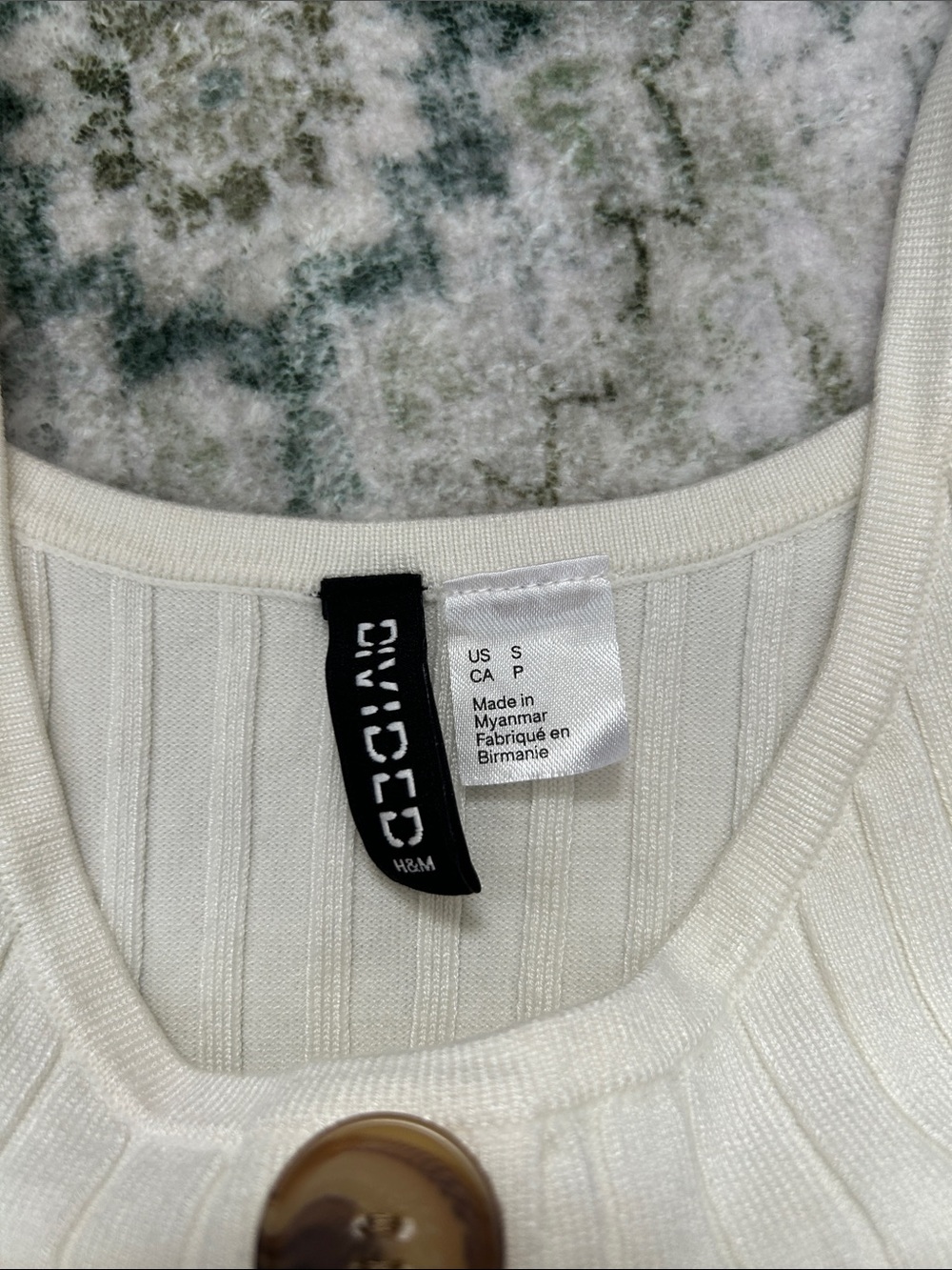 H&M Ribbed Button Front Crop Tank Top | Cream | Size Small - Picture 2 of 6